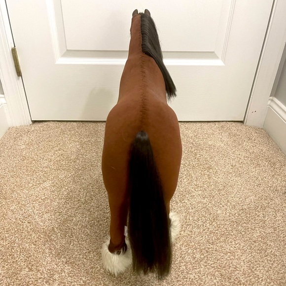 American Girl Doll and Horse - Picture 5 of 12